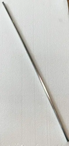 Přední dekorativní lišta poličky LKR7460bel, LKR7460ber, LKR7460bcl, LKR7460bcr